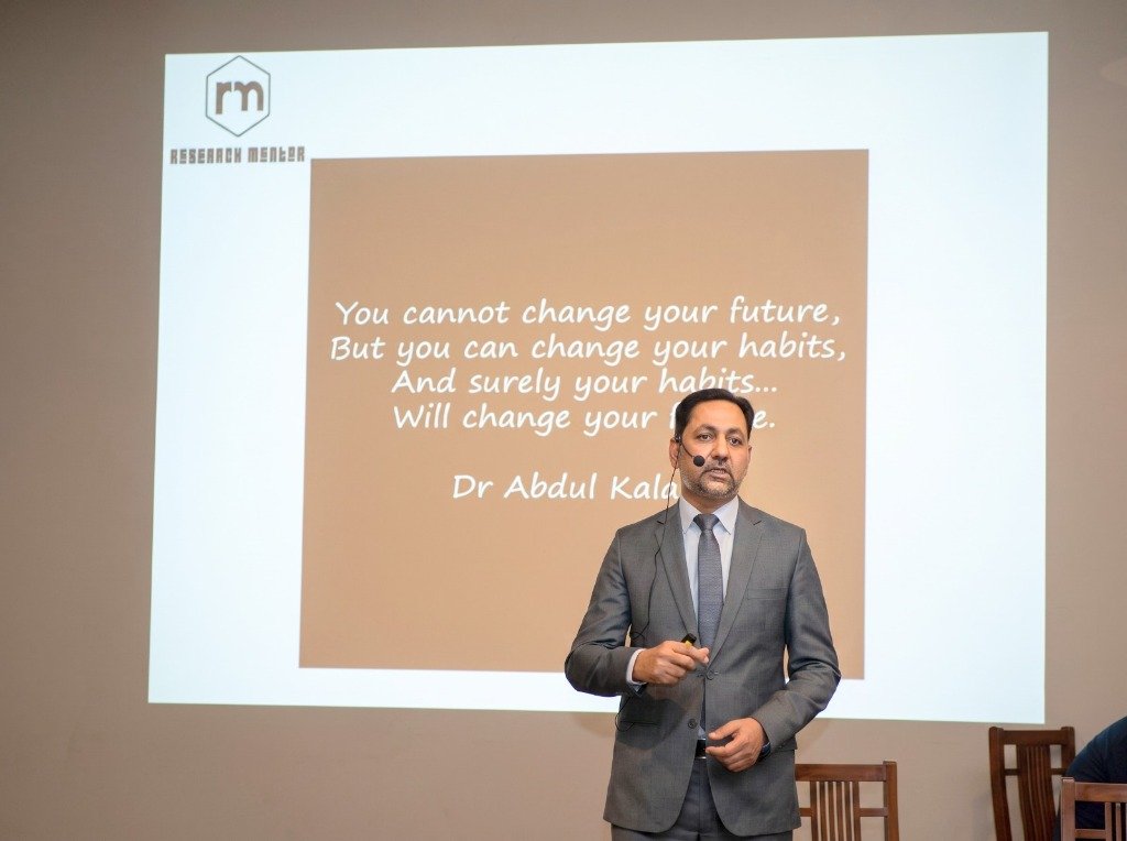 Dr. Muhammad Shakil Ahmad Presentation Bio